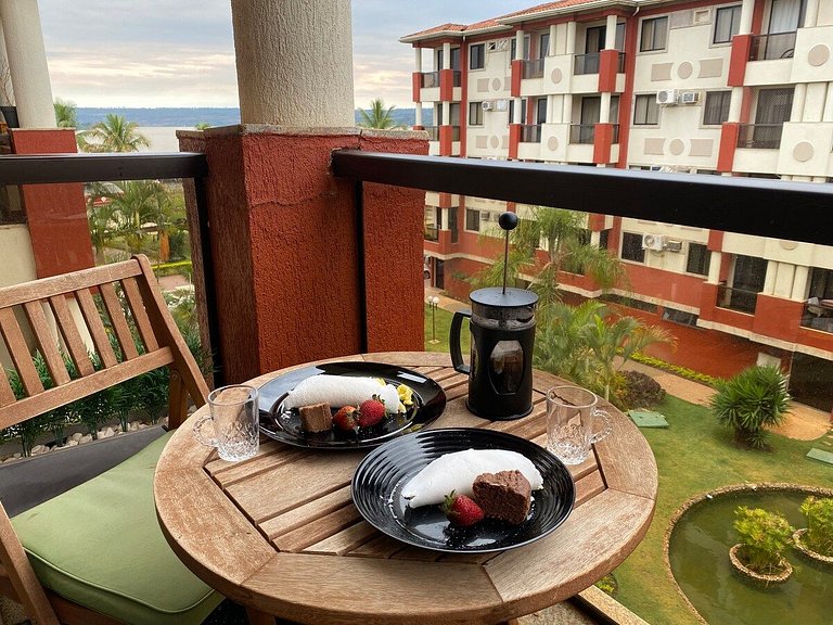 Luxuoso Flat 331 Lake Side com vista para o lago