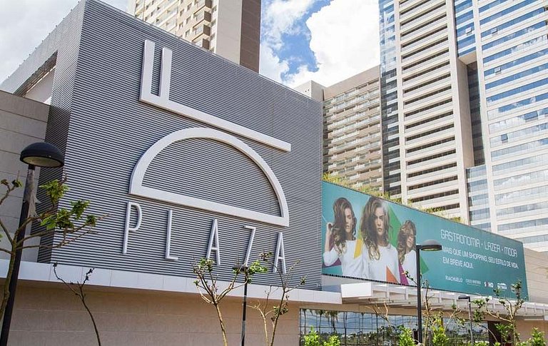 Excelente apartamento no shopping