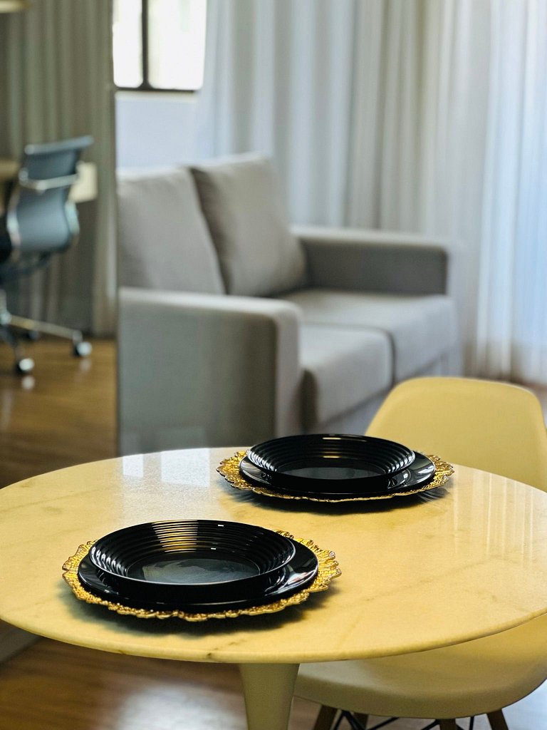 Luxuoso Flat Lake Side com vista para o lago