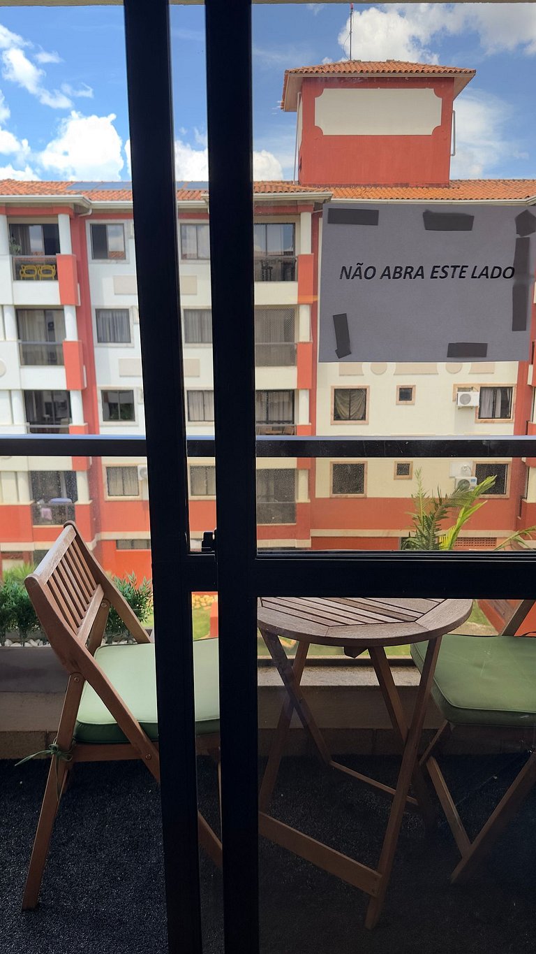 Luxuoso Flat Lake Side com vista para o lago