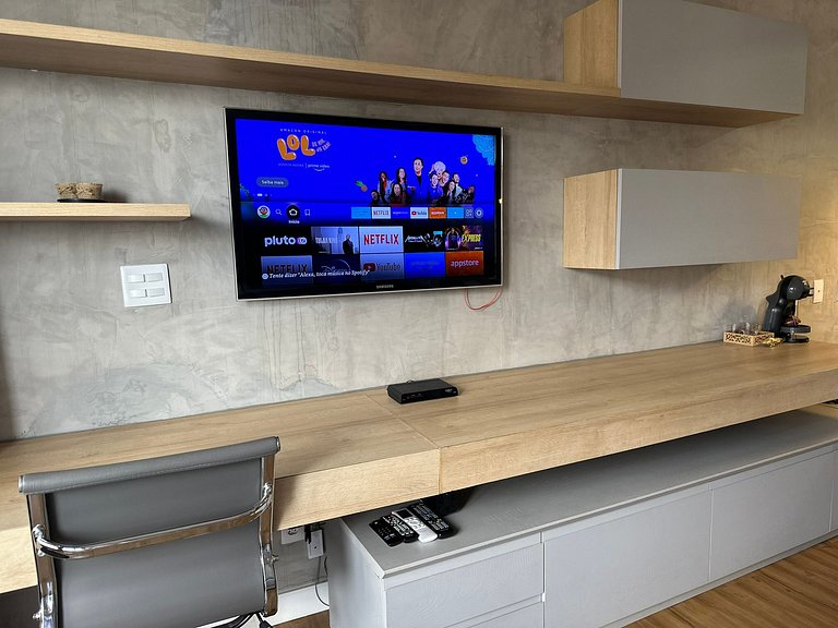 Luxuoso Flat Lake Side com vista para o lago