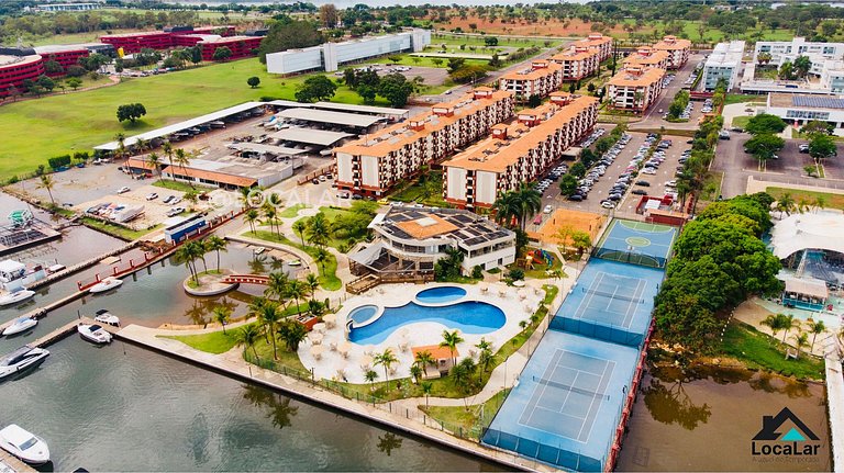 Flat 430 lindo com vista para o lago
