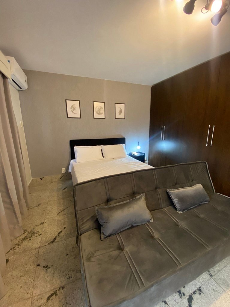 Flat 127 à 5 min da esplanada