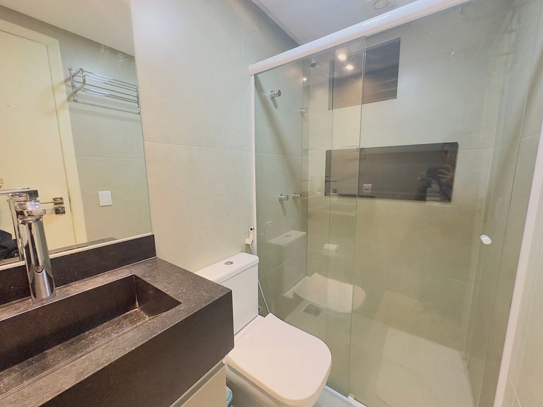 Lindo Flat 121 no lake side