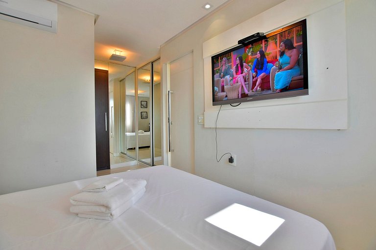 Flat 430 lindo com vista para o lago