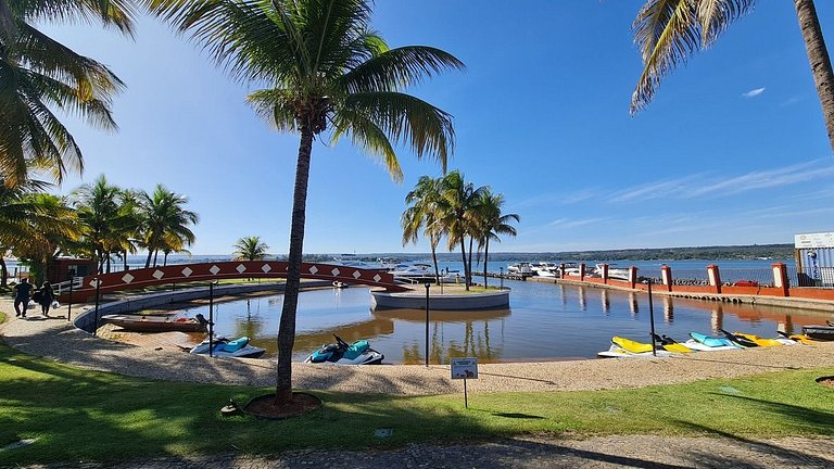 Luxuoso Flat 331 Lake Side com vista para o lago