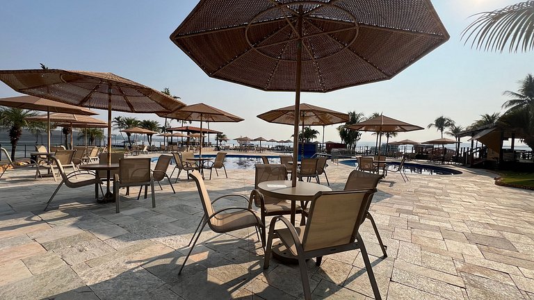 Flat 141 Luxuoso vista lago