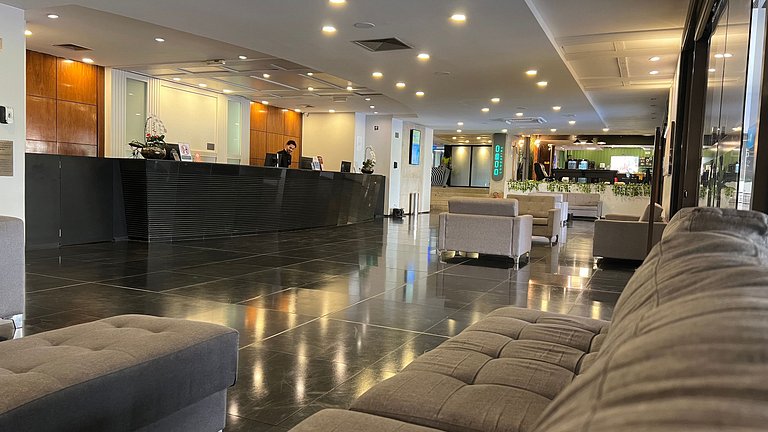 Luxuoso flat 241 com linda vista