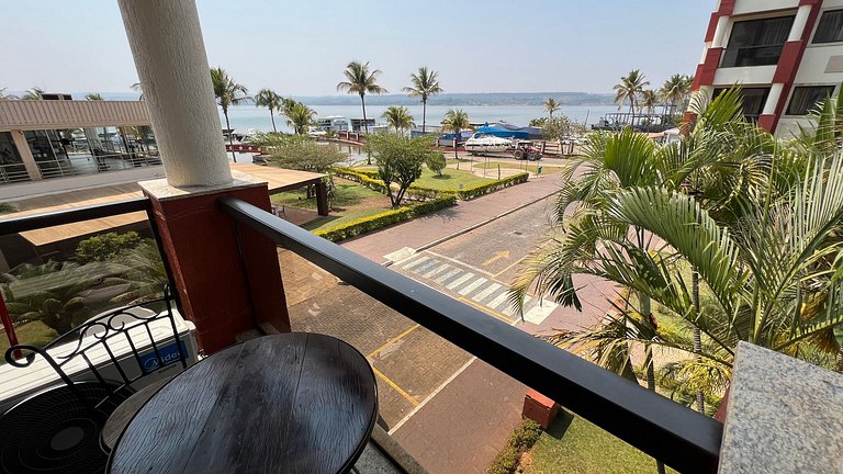 Luxuoso flat 241 com linda vista