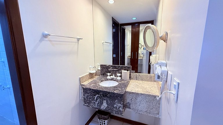Flat 332 vista lago com 2 camas
