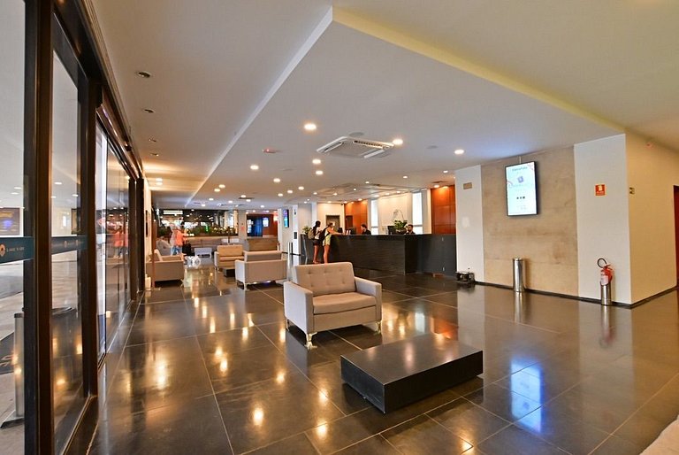 Luxuoso Flat Lake Side com vista para o lago