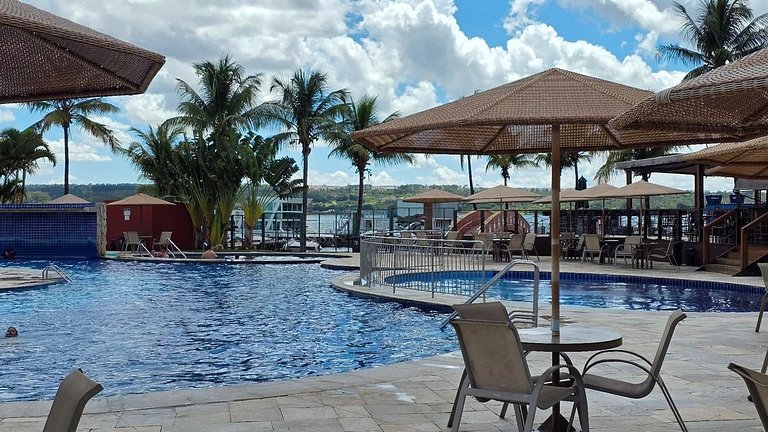 Luxuoso Flat 331 Lake Side com vista para o lago