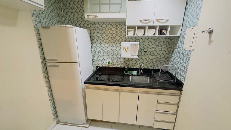 Excelente Flat 418 na beira do lago