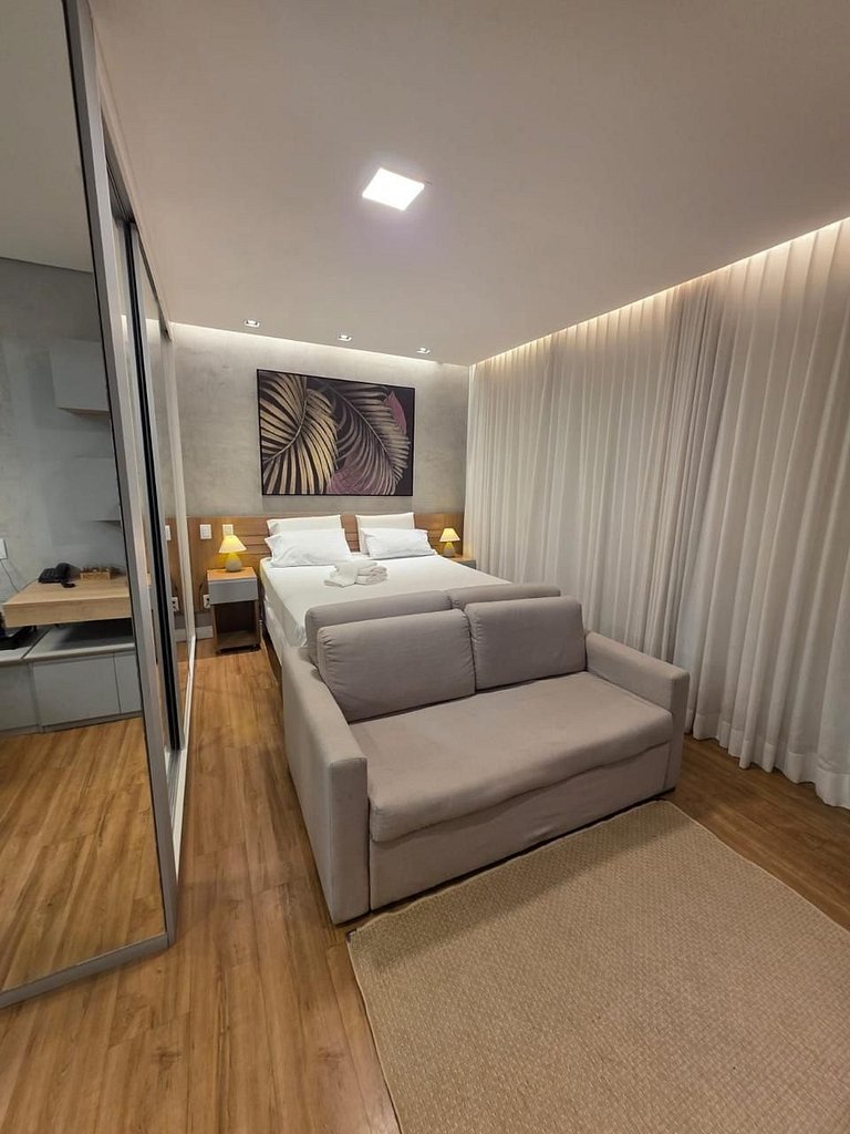 Luxuoso Flat Lake Side com vista para o lago