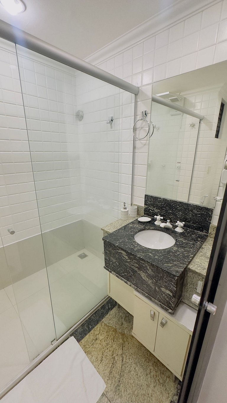 Apartamento sensacional no lago