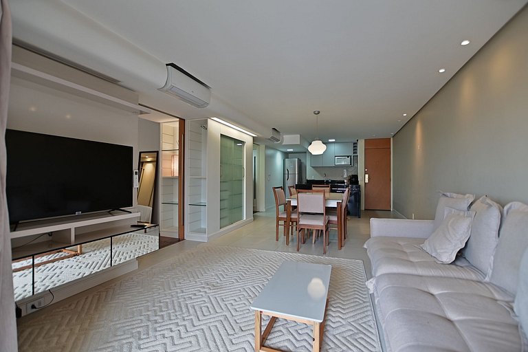 Luxuoso apt 2Q hidro e vista lago