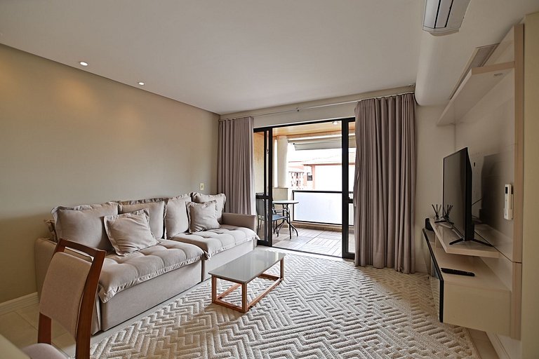 Luxuoso apt 2Q hidro e vista lago