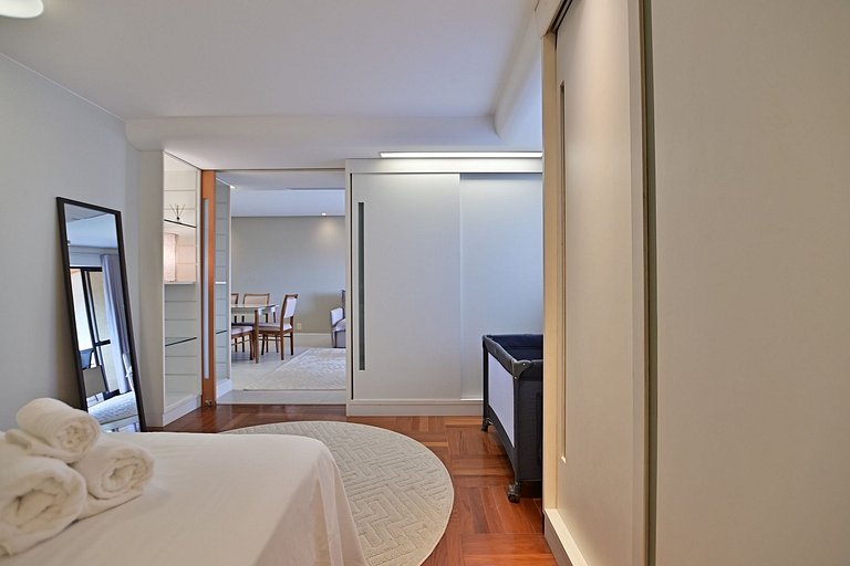 Luxuoso apt 2Q hidro e vista lago