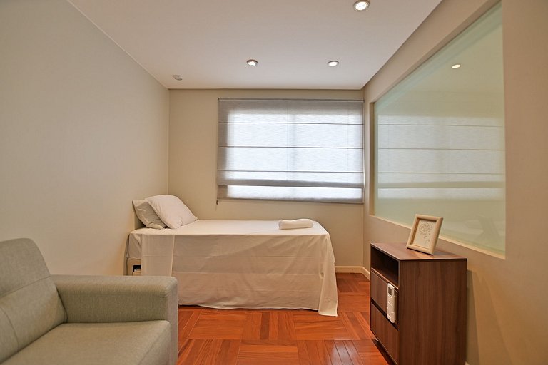 Luxuoso apt 2Q hidro e vista lago