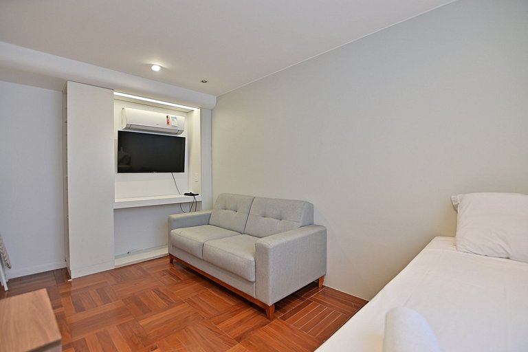 Luxuoso apt 2Q hidro e vista lago