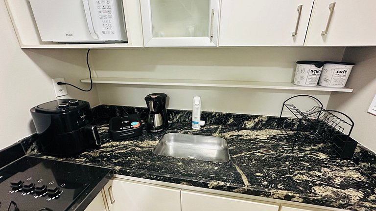 Apartamento 412 lindo de 2 quartos com vista para o lago