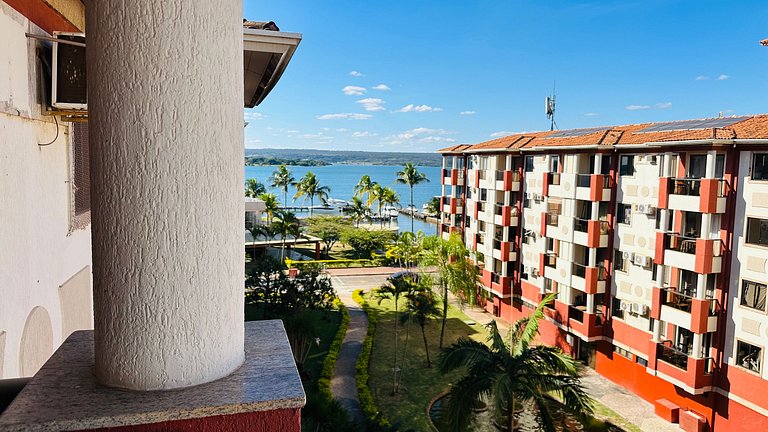 Lindo Flat 425 vista lago no lake side