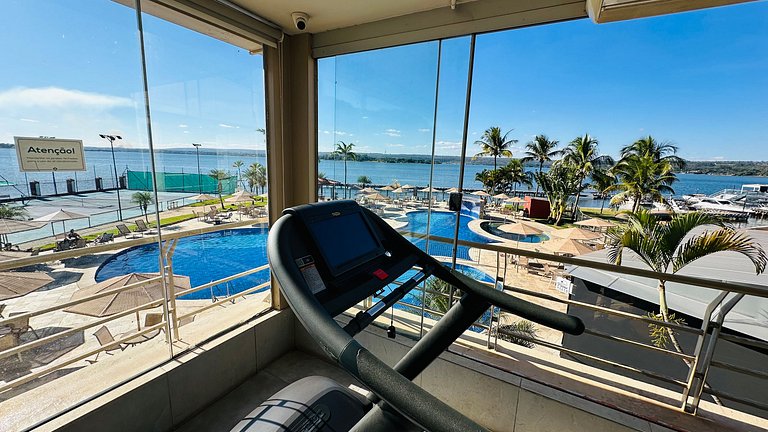 Lindo Flat 425 vista lago no lake side