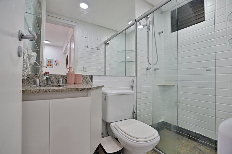 Flat 337 vista lago no Lake side