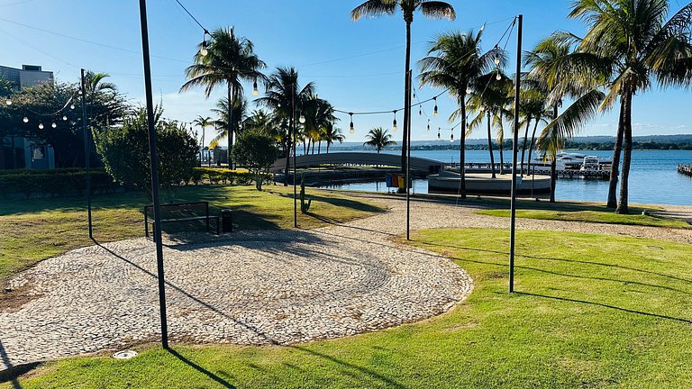 Flat 337 vista lago no Lake side