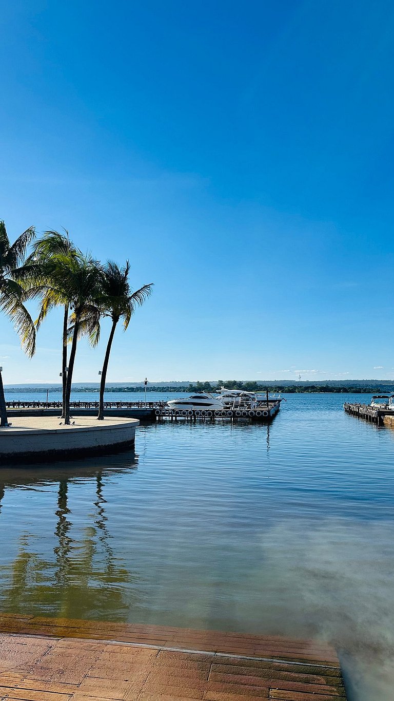 Flat 337 vista lago no Lake side