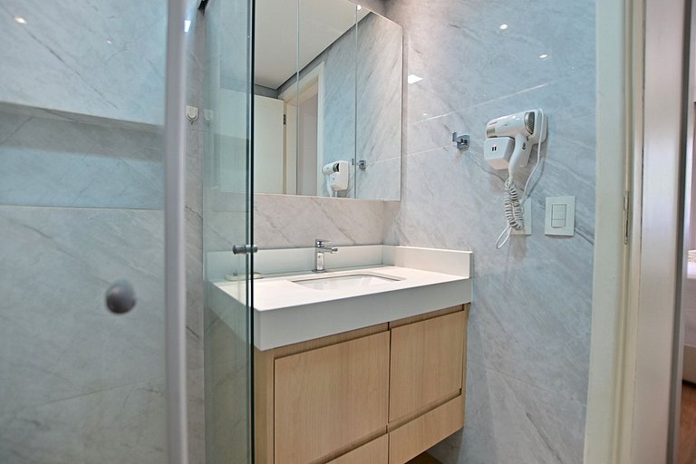 Flat Premium 134 Lake Side Beira Lago