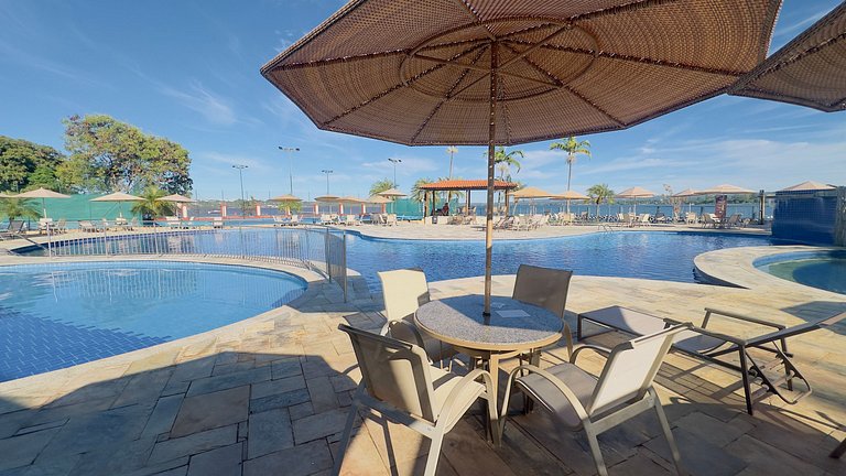 Flat Premium 134 Lake Side Beira Lago